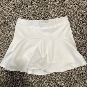 Brand New Varsity Spirit Youth White Cheer Skirt - Size YM (Youth Medium)